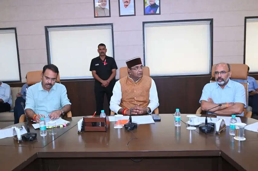 अप्रैल माह में शुरु होगा समर कैंप, नई प्रतिभाओं को मिलेगा मंच : मंत्री सारंग