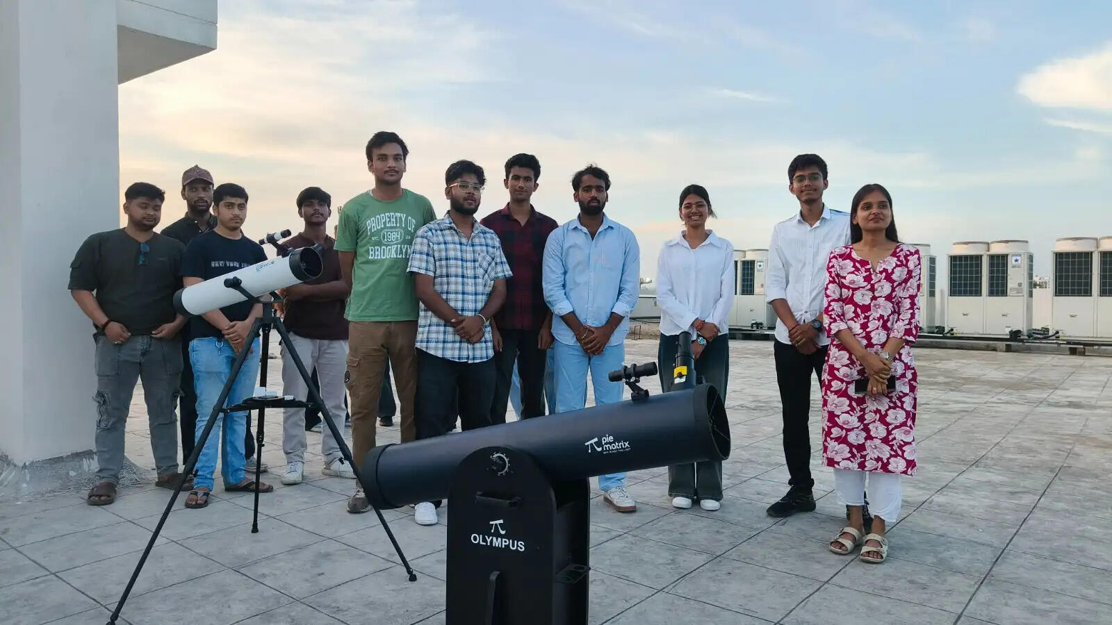 आकाशीय अवलोकन से छात्राें में बढ़ती है वैज्ञानिक सोच : डॉ. प्रबल प्रताप सिंह