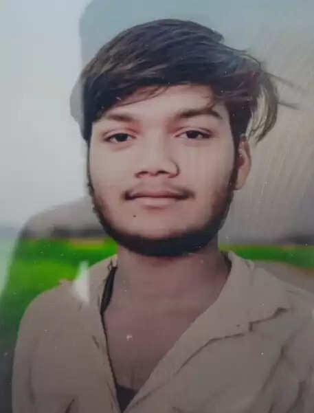 मीरजापुर में वाहन की टक्कर से युवक की मौत, गांव में मातम