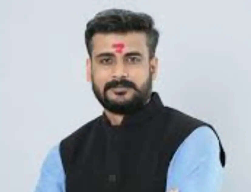 झारखंड भाजपा युवा मोर्चा के प्रदेश अध्यक्ष बने शशांक राज