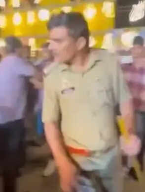 देवरिया : दुर्गा पूजा मेले में उपनिरीक्षक से धक्का-मुक्की मामले में अज्ञात के खिलाफ केस