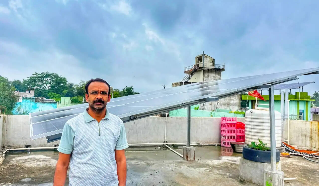 प्रधानमंत्री सूर्यघर मुफ्त बिजली योजना से होमेश्वर प्रसाद जायसवाल को मिली राहत, शून्य हुआ बिजली बिल