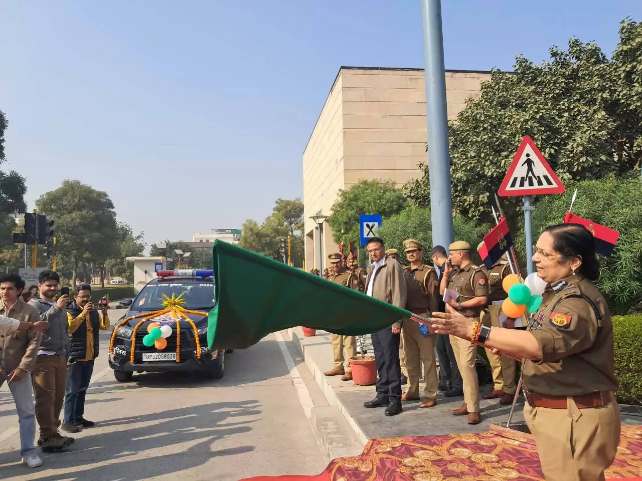 डायल- 112 के बेड़े में 14 वाहन शामिल