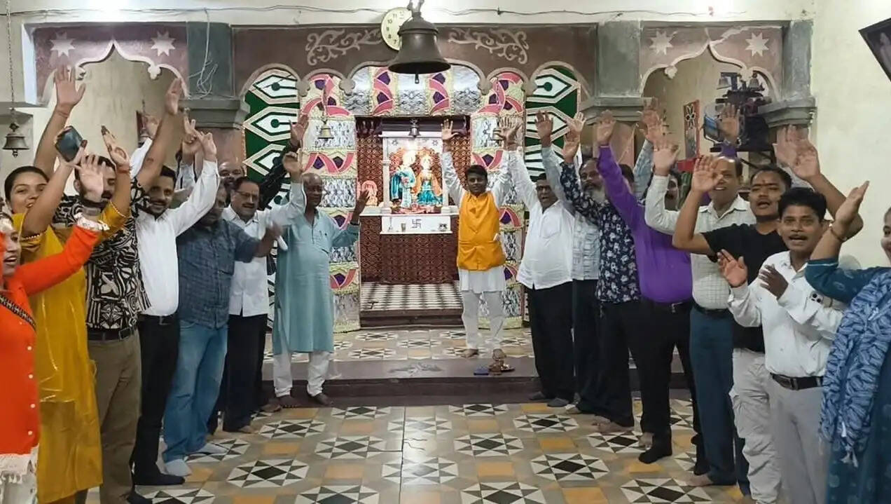 पुंदाग के राधा-कृष्ण प्रणामी मंदिर में भव्य जन्मोत्सव की तैयारी पूरी, जीवंत राधा-कृष्ण सेल्फी पॉइंट होगा आकर्षण