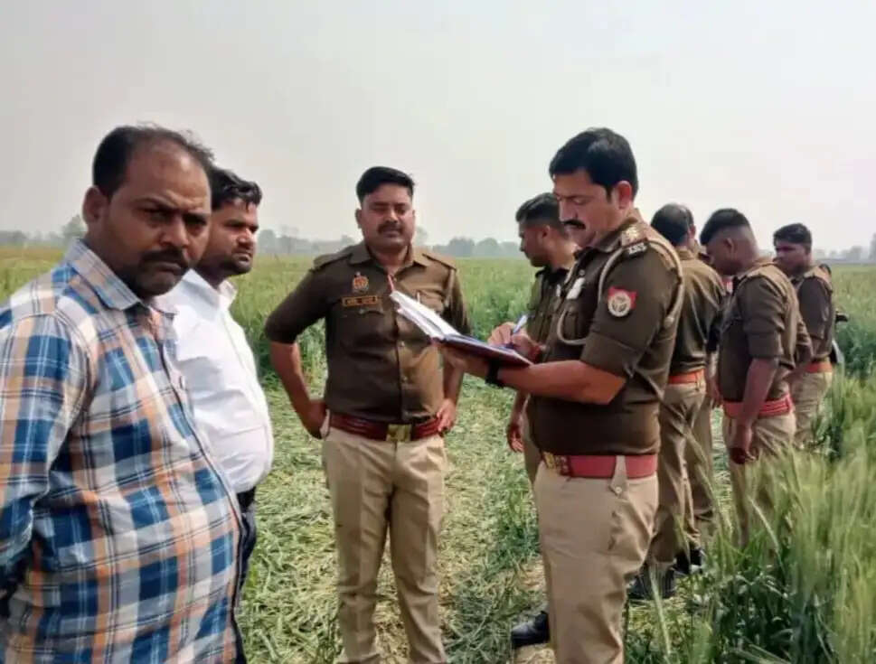 बाराबंकी में युवक की गला रेतकर हत्या