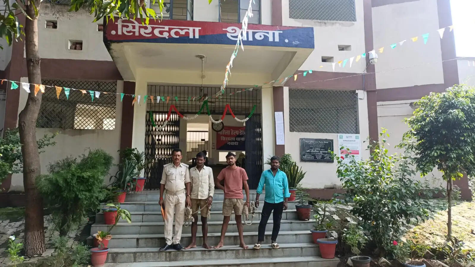 लौंद बाजार में चौकीदार पर प्राणलेवा हमला, मोटरसाइकिल के साथ दो गिरफ्तार