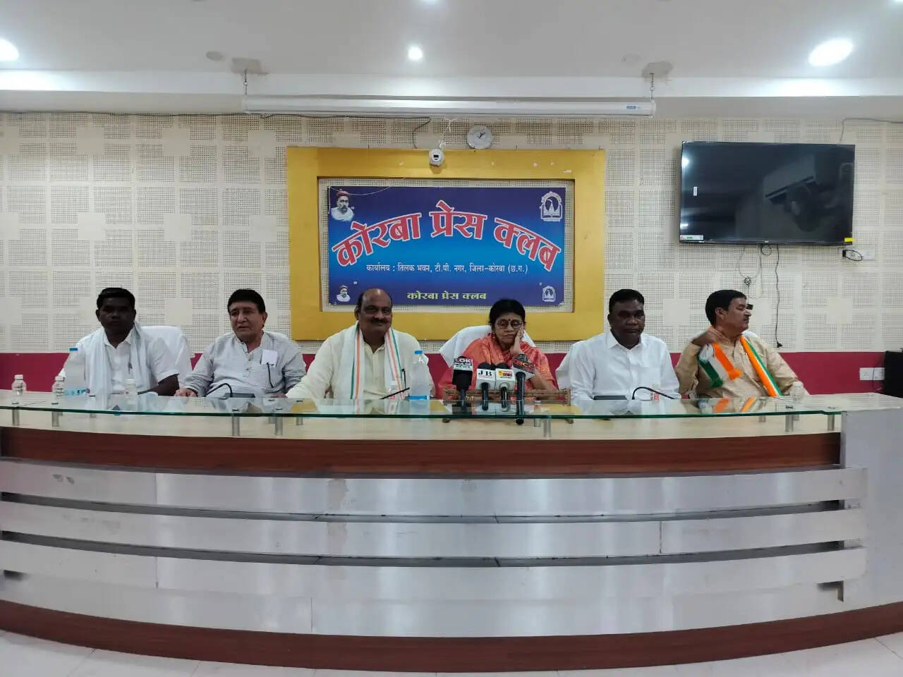 जनहित के मुद्दों पर राजनीति से ऊपर उठकर काम होना चाहिए : सांसद ज्योत्सना महंत