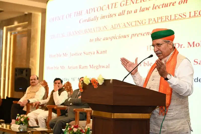 ईज ऑफ लिविंग और ईज ऑफ जस्टिस की ओर तेजी से बढ़ रहा है मप्र : अर्जुन मेघवाल