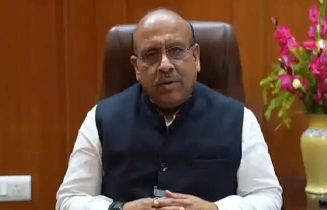 दिल्ली विधानसभा अध्यक्ष ने ओम बिरला को लिखा पत्र, संसदीय संस्थानों के सम्मान का किया आग्रह