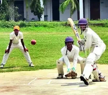 इंटर क्लब क्रिकेट मैच में रुक्मणी रेड आठ विकेट से विजयी