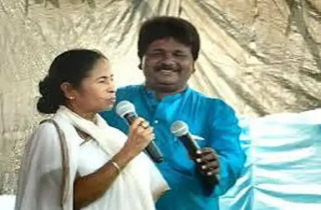 चंदननगर के पूर्व डिप्टी मेयर मुन्ना अग्रवाल और पार्षद अनिमेष बनर्जी गिरफ्तार