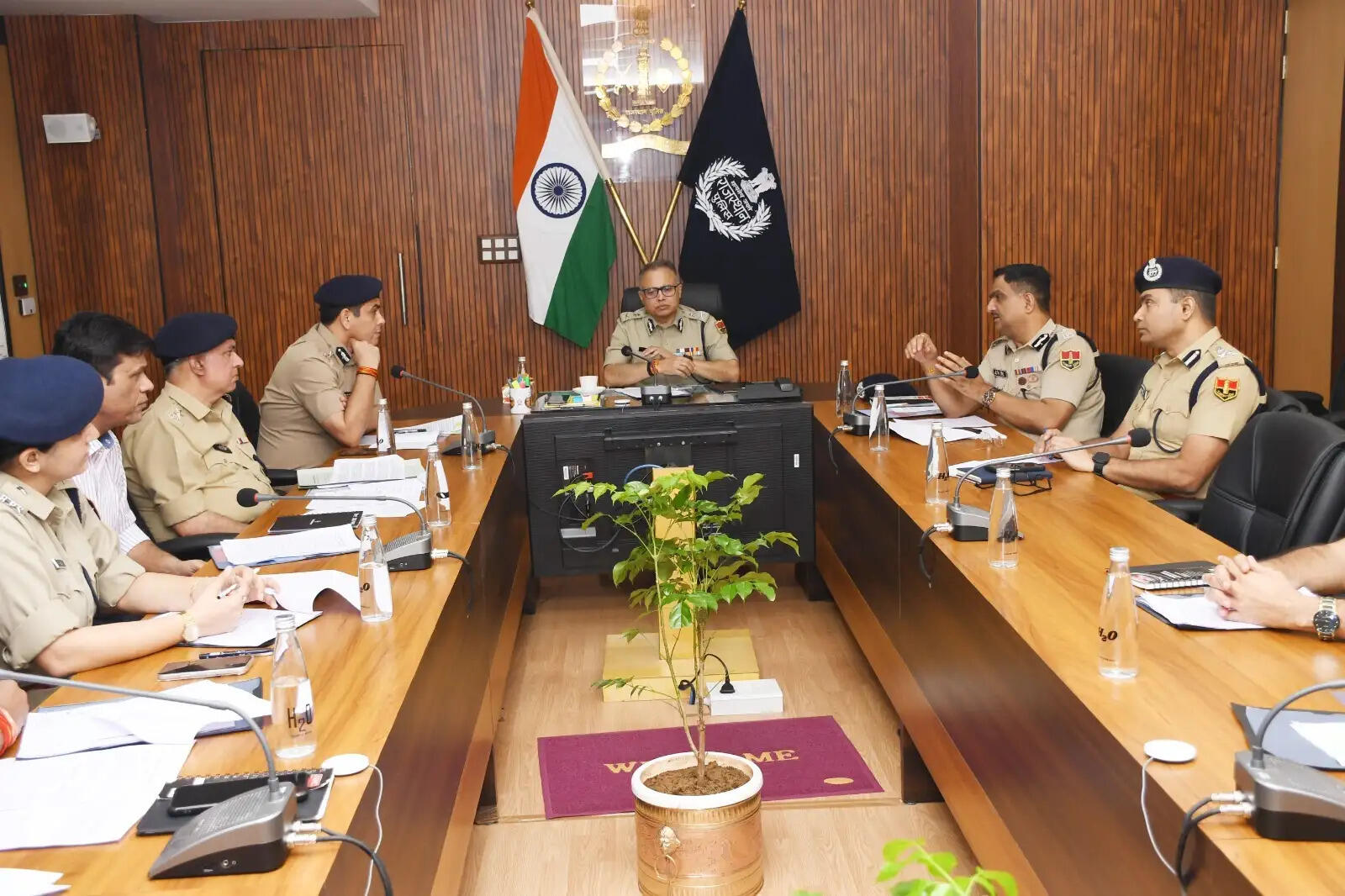 पुलिसकर्मियों की मृत्यु या पूर्ण दिव्यांगता पर सहायता राशि बढ़ाने पर मंथन