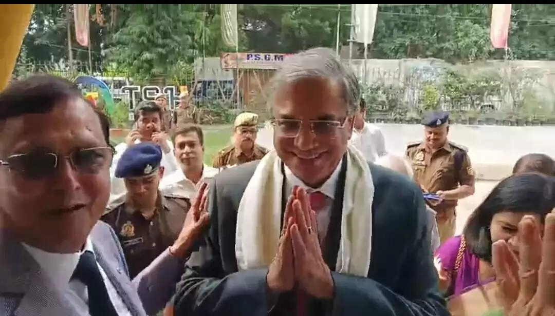 बिहार चुनाव में हिंसा बर्दाश्त नहीं, अब देशभर के 51 कराेड़ मतदाताओं की सूची का हाेगा शुद्धीकरण: मुख्य चुनाव आयुक्त