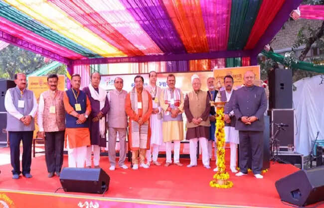 दिल्ली कला उत्सव का समापनः प्रस्तुतियों ने बनाया यादगार सांस्कृतिक आयोजन