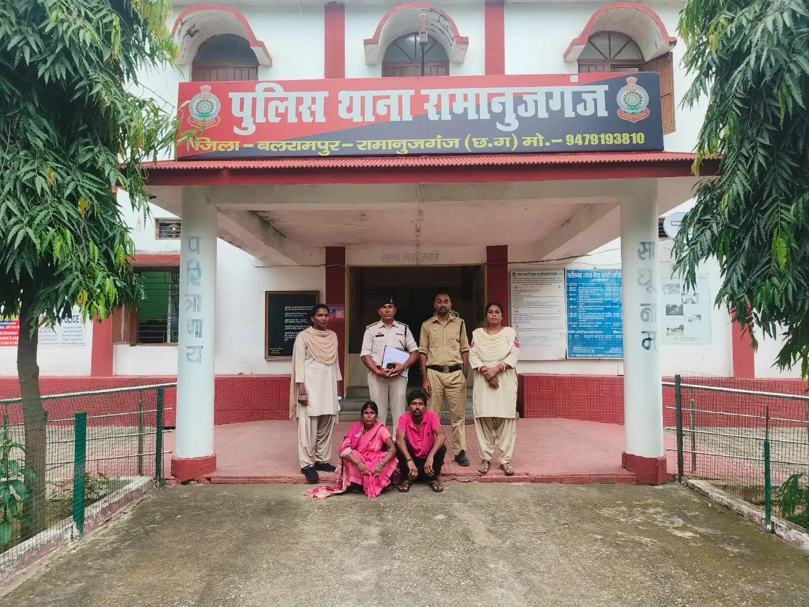 अपडेट : जंगल से सागौन लकड़ी चोरी कर ले जा रहे पति-पत्नी ने वन रक्षक पर किया हमला, दोनों गिरफ्तार