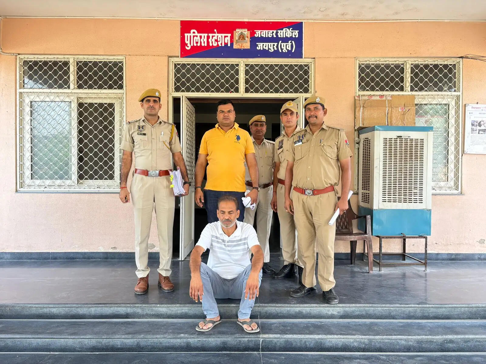 करोड़ों के भूखंड पर फर्जी दस्तावेजों से कब्जा करने वाला भूमाफिया गोपाल लाल मीणा गिरफ्तार