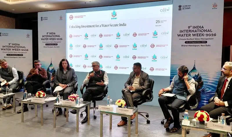 जल केवल संसाधन नहीं, आर्थिक संवृद्धि और सतत विकास की मूल धुरी है : संजय दुबे