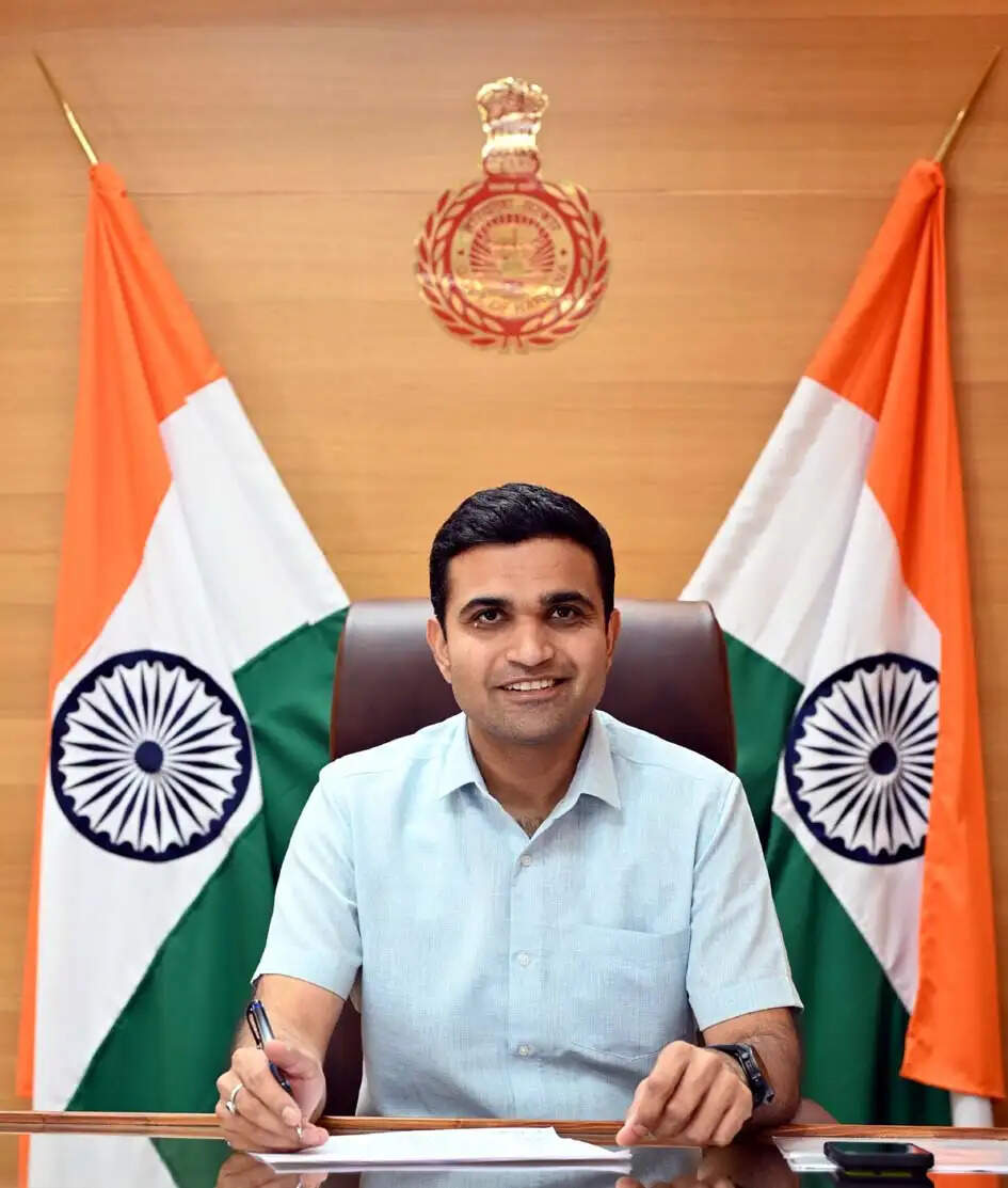 हिसार : डीएचबीवीएन के उपभोक्ता शिकायत एवं सेवा पोर्टल पर मिल रही सभी बिजली सेवाएं : विक्रम सिंह