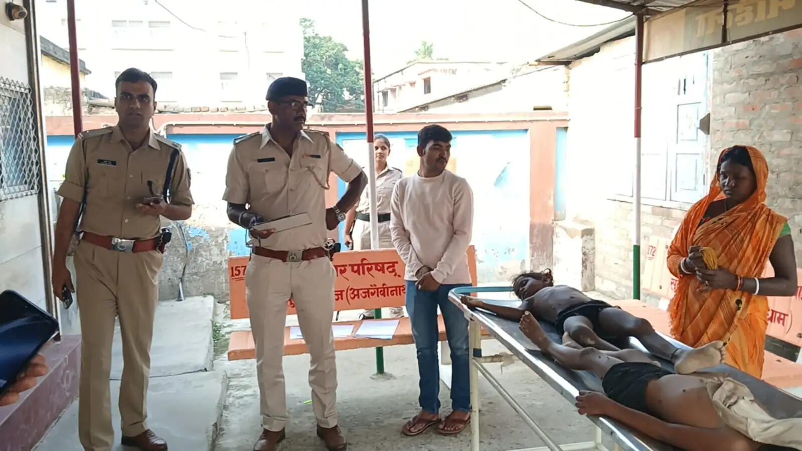 ईंट भट्टा के पास एक गड्ढे में डूबने से दो बच्चे की मौत