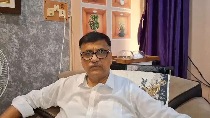 जनहित से जुड़े कार्यों में नहीं होगी देरी, जरूरत पड़ी तो खुद करूंगा निरीक्षण : मंत्री भास्कर भट्टाचार्य