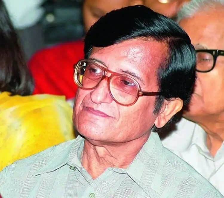 मुख्यमंत्री ने प्रो. दिलीप कुमार बरुवा की पुण्यतिथि पर अर्पित की श्रद्धांजलि