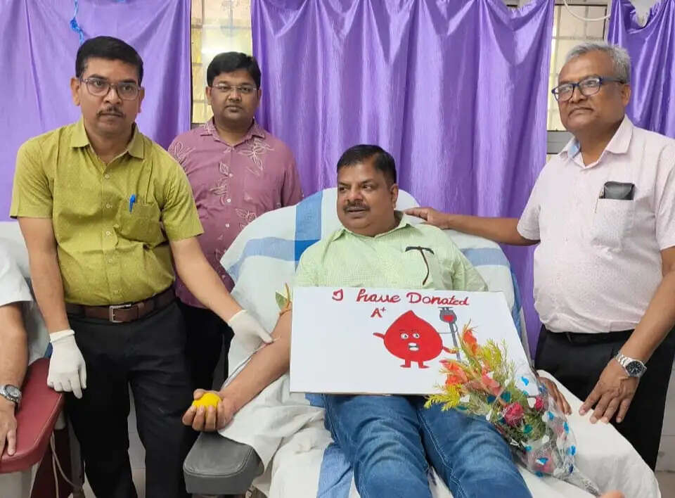 लगाया गया रक्तदान शिविर, 51 लोगों ने किया रक्तदान