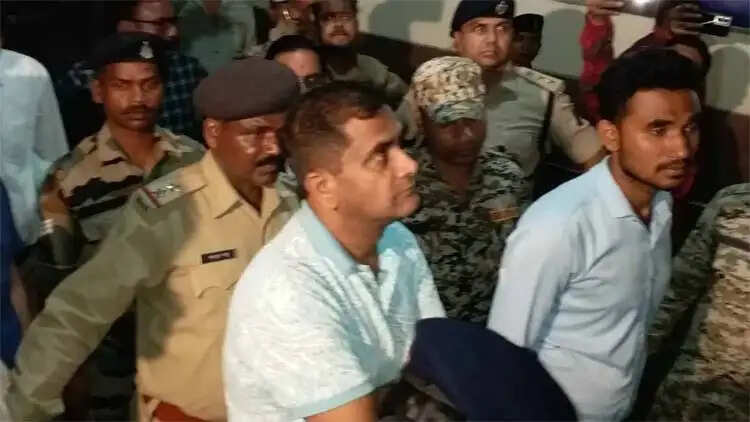 सीएसएमसीएल के ओवरटाइम भुगतान घोटाले में आराेपित अरुणपति त्रिपाठी 20 जुलाई तक पुलिस रिमांड पर