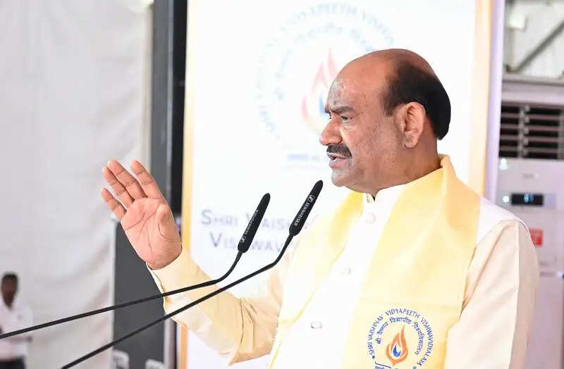 युवाओं ने अपनी मेहनत, सोच और नए प्रयोगों से भारत को बना दिया स्टार्टअप का बड़ा केंद्र : ओम बिरला