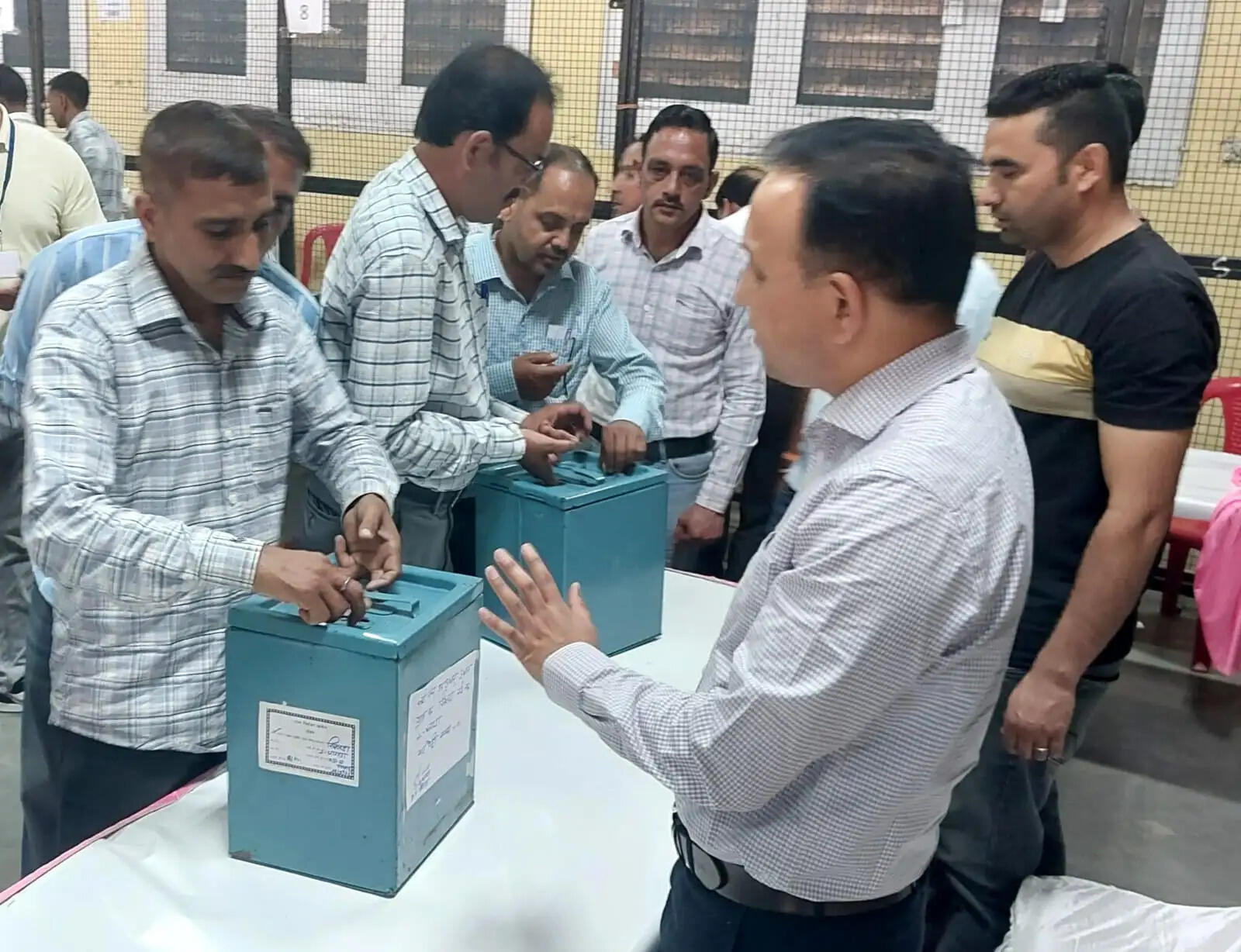 मतगणना प्रक्रिया को निष्पक्ष एवं सुचारू बनाने के लिए सुंदरनगर में पूर्वाभ्यास आयोजित