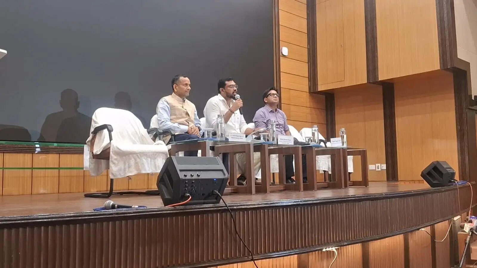 शोर नहीं, रोशनी का हो त्योहार : पटाखों को लेकर राज्य सरकार ने जारी किए दिशा-निर्देश