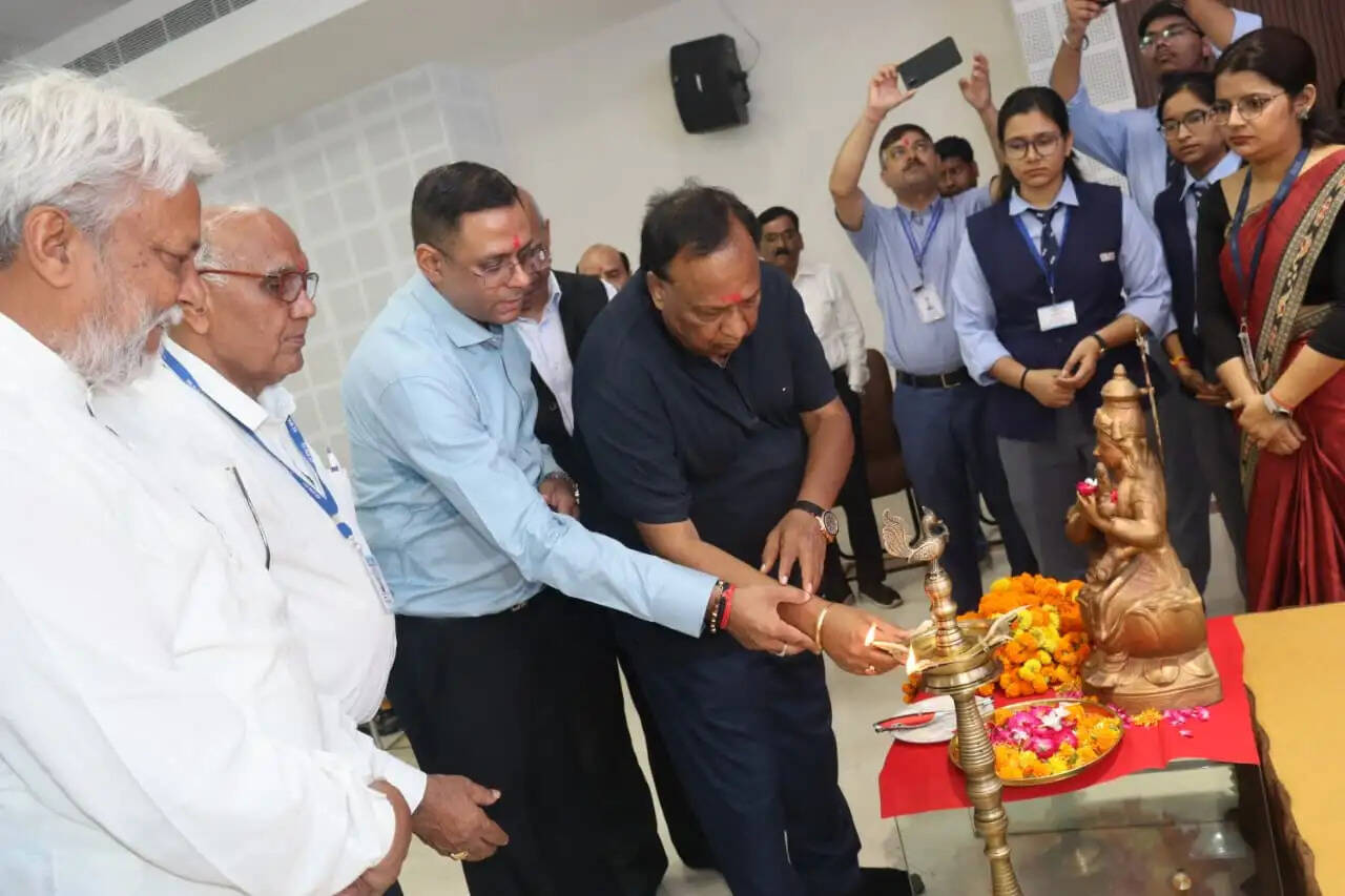 पर्वतीय पारिस्थितिकी तंत्र के संरक्षण के लिए सामूहिक प्रयास जरूरी : डॉ. राजेंद्र सिंह