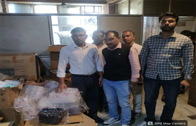 नारनौल में प्रतिबंधित पॉलीथिन का प्रयोग करने पर पांच दुकानदारों के काटे चालान