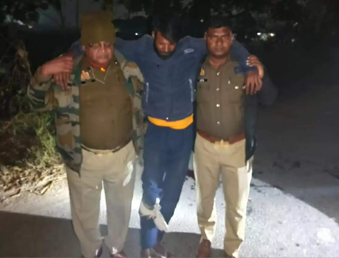 फिरोजाबाद: मुठभेड़ में दो शातिर लुटेरे गिरफ्तार, पैर में गोली लगी