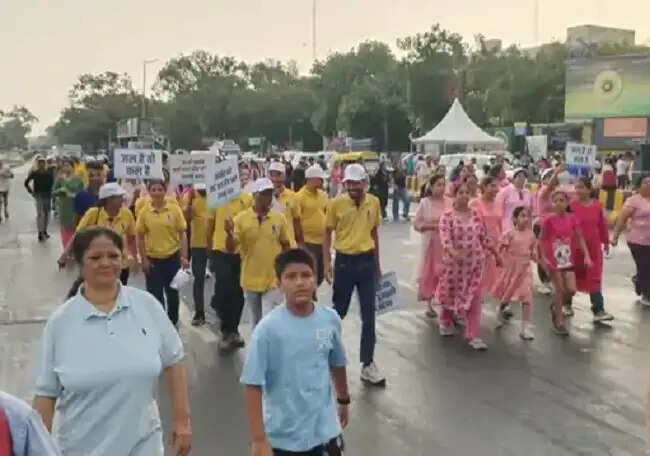 इंदौर में जल संरक्षण के लिए हुई देश की सबसे छोटी ‘मिनी थान’ दौड़, गिनीज बुक में नाम दर्ज