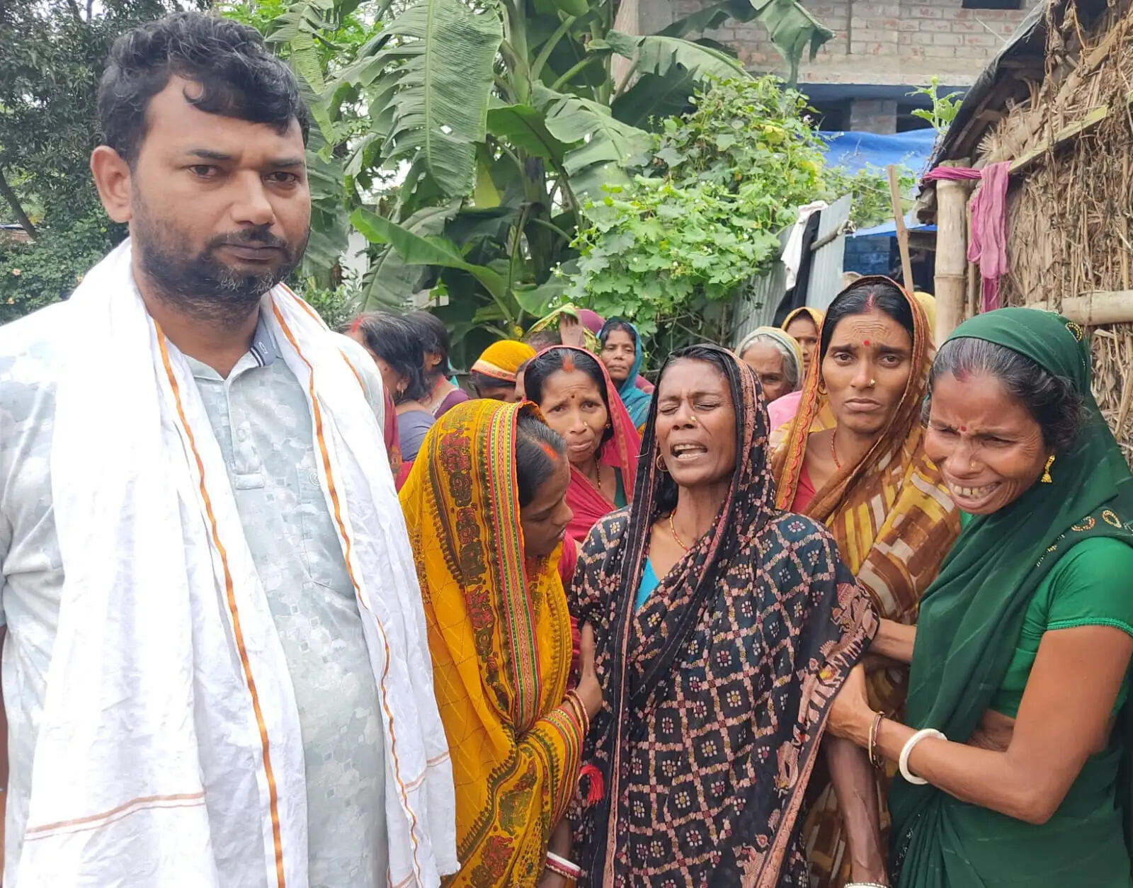 सहरसा मे सड़क दुर्घटना में बाइक सवार युवक की मौत