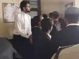 भोपाल जिला कोर्ट में मारपीट, पूर्व सांसद के बेटे पर साले का हमला, जज के सामने ही दी धमकी