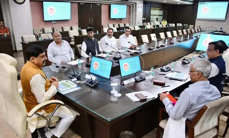 संभावित अल्प वर्षा से निपटने के लिए सभी विभाग करें समन्वित तैयारी : मुख्यमंत्री डॉ. यादव