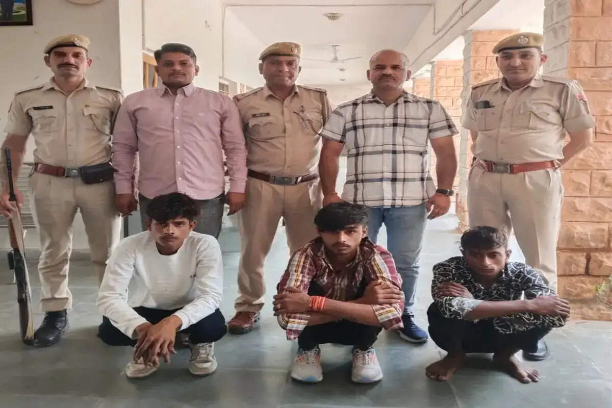 युवक की हत्या के तीन आरोपी गिरफ्तार