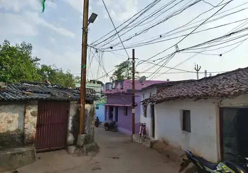 कोरबा में चरमराई बिजली व्यवस्था: रोजाना ट्रिपिंग से लोग परेशान