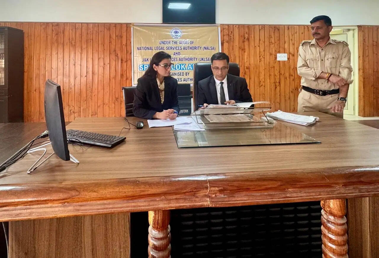 10 में से 3 एमएसीटी मामलों का लोक अदालत में निपटारा, 10.75 लाख रुपये का अवार्ड