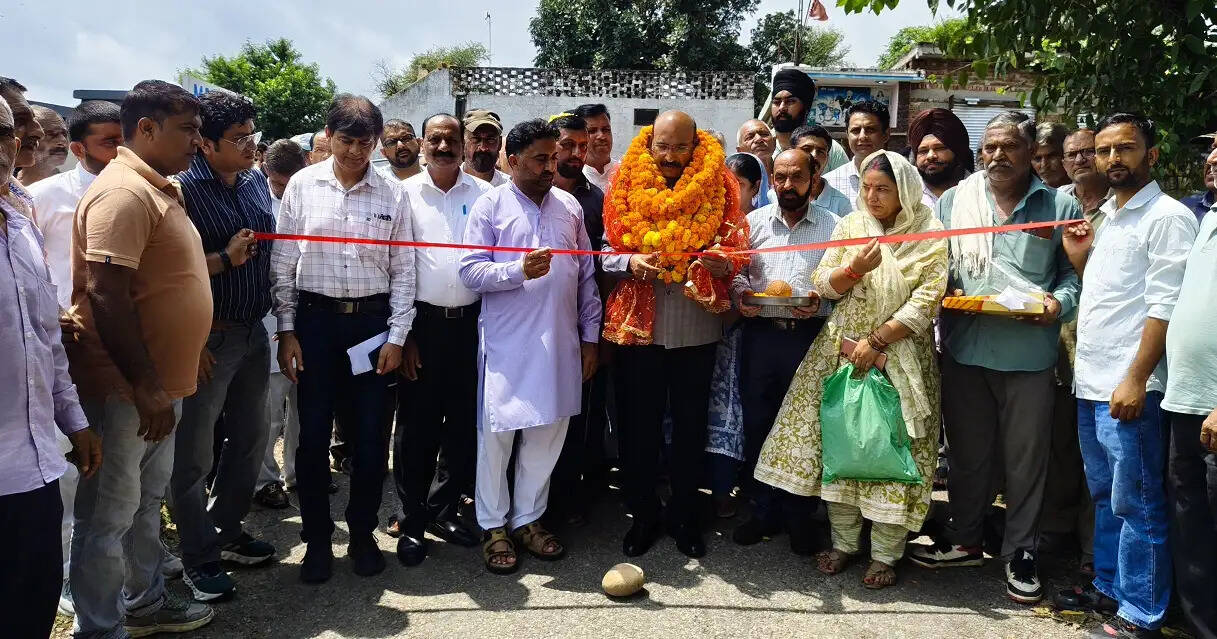शिवकेरी मंदिर मार्ग के निर्माण कार्य का शिलान्यास,&nbsp;3.38 करोड़ रुपये की लागत से होगा सड़क निर्माण, ग्रामीण क्षेत्रों में बेहतर संपर्क पर जोर