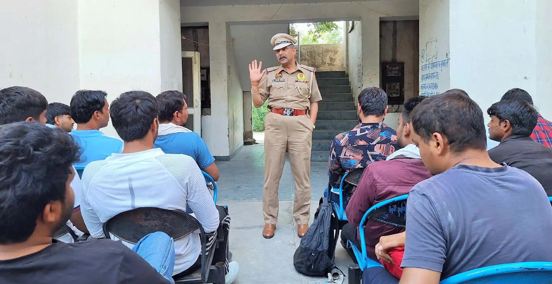 गुरुग्राम: नशे के विरुद्ध एक युद्ध अभियान में चालक प्रशिक्षुओं को किया जागरूक