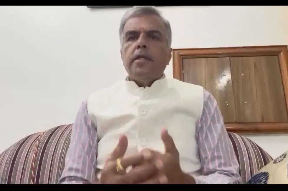 बांग्लादेश आंदोलन पर राहुल गांधी अपना रुख स्पष्ट करें: सुरेश जोशी