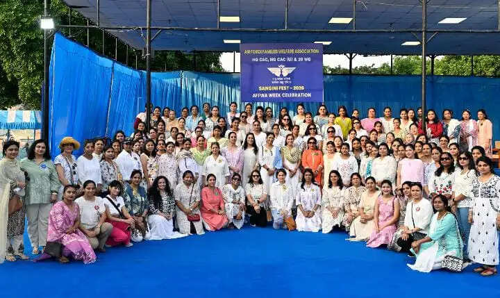प्रयागराज के बमरौली एयरफोर्स में संगिनी फेस्ट से मिला महिला उद्यमियों को मंच