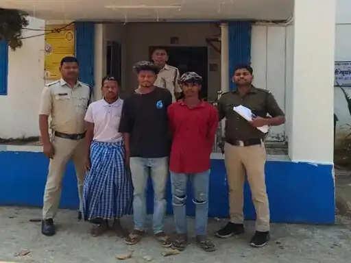 अंबिकापुर : शादी में आया युवक बना दोस्त की साजिश का शिकार, डंडे-कुल्हाड़ी से हत्या; माता-पिता समेत 4 गिरफ्तार