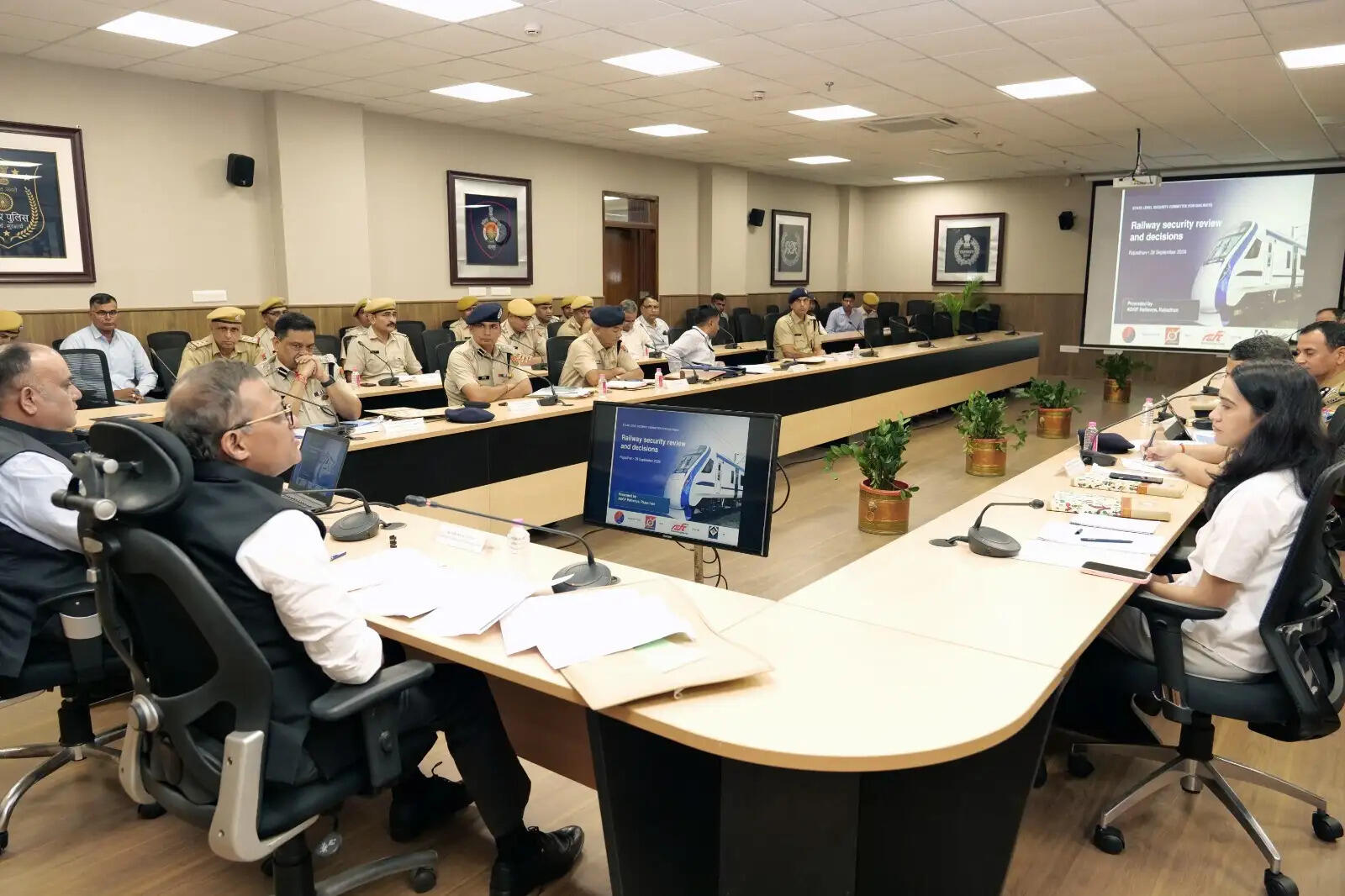 रेलवे सुरक्षा को लेकर एजेंसियां होंगी और एकजुट: तस्करी-चोरी से लेकर साइबर अपराध पर बनेगी संयुक्त रणनीति