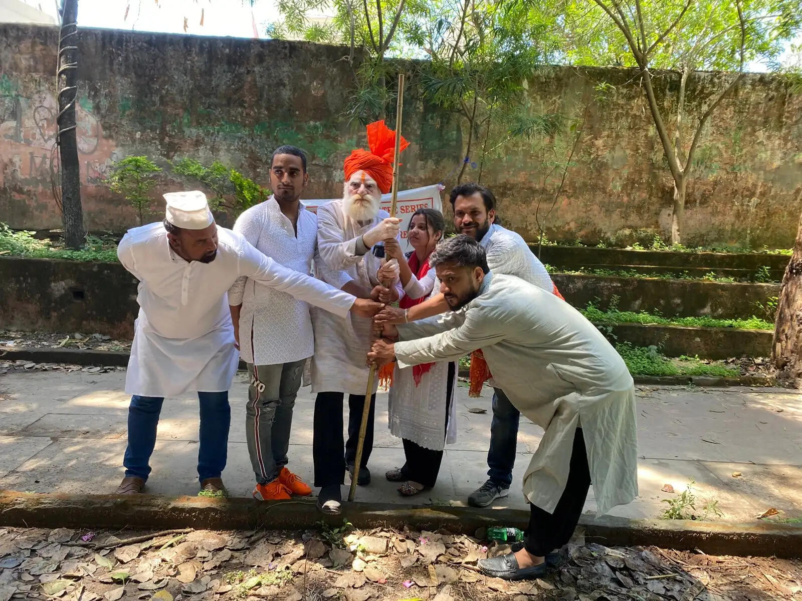 नशे के खिलाफ गूंजा नुक्कड़ नाटक “आत्मचिंतन”