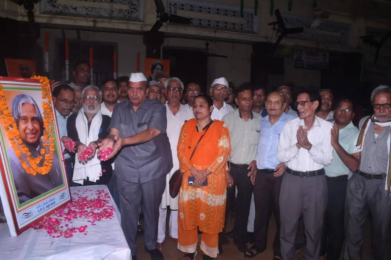 डॉ एपीजे कलाम का जीवन युवाओं को आगे बढ़ने की देता है प्रेरणा : पवन गुप्ता