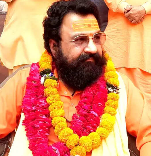 बदरीनाथ धाम में चढ़ावा अनियमितता पर संतों ने उठाई निष्पक्ष जांच की मांग