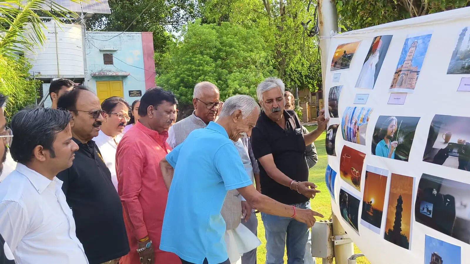 एक फोटो पूरी कहानी को बयां कर देती है: जस्टिस व्यास